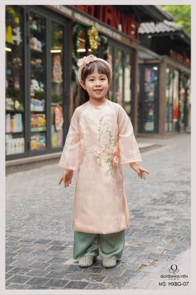 ao-dai-be-gai-hong-HXBG07-2