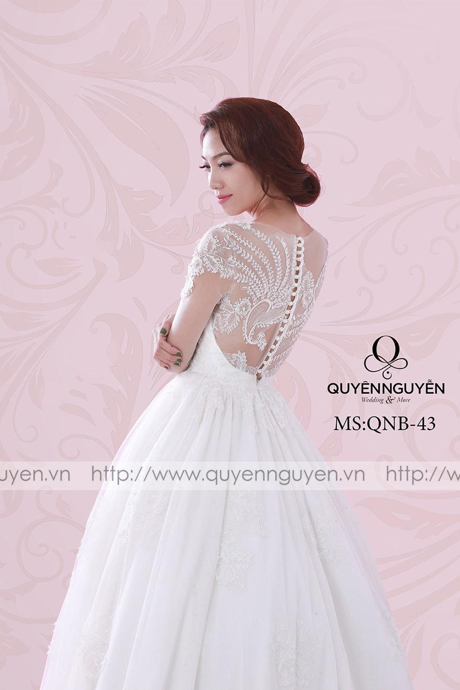 Váy cưới dáng bồng QNB 43