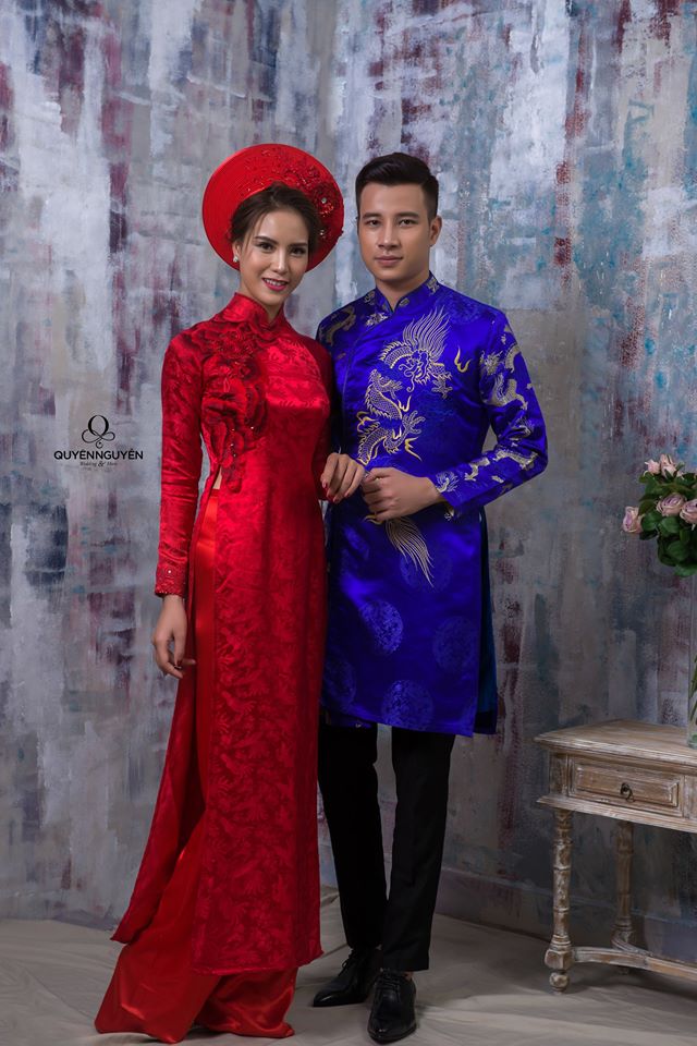 Áo dài cưới đôi đỏ và xanh