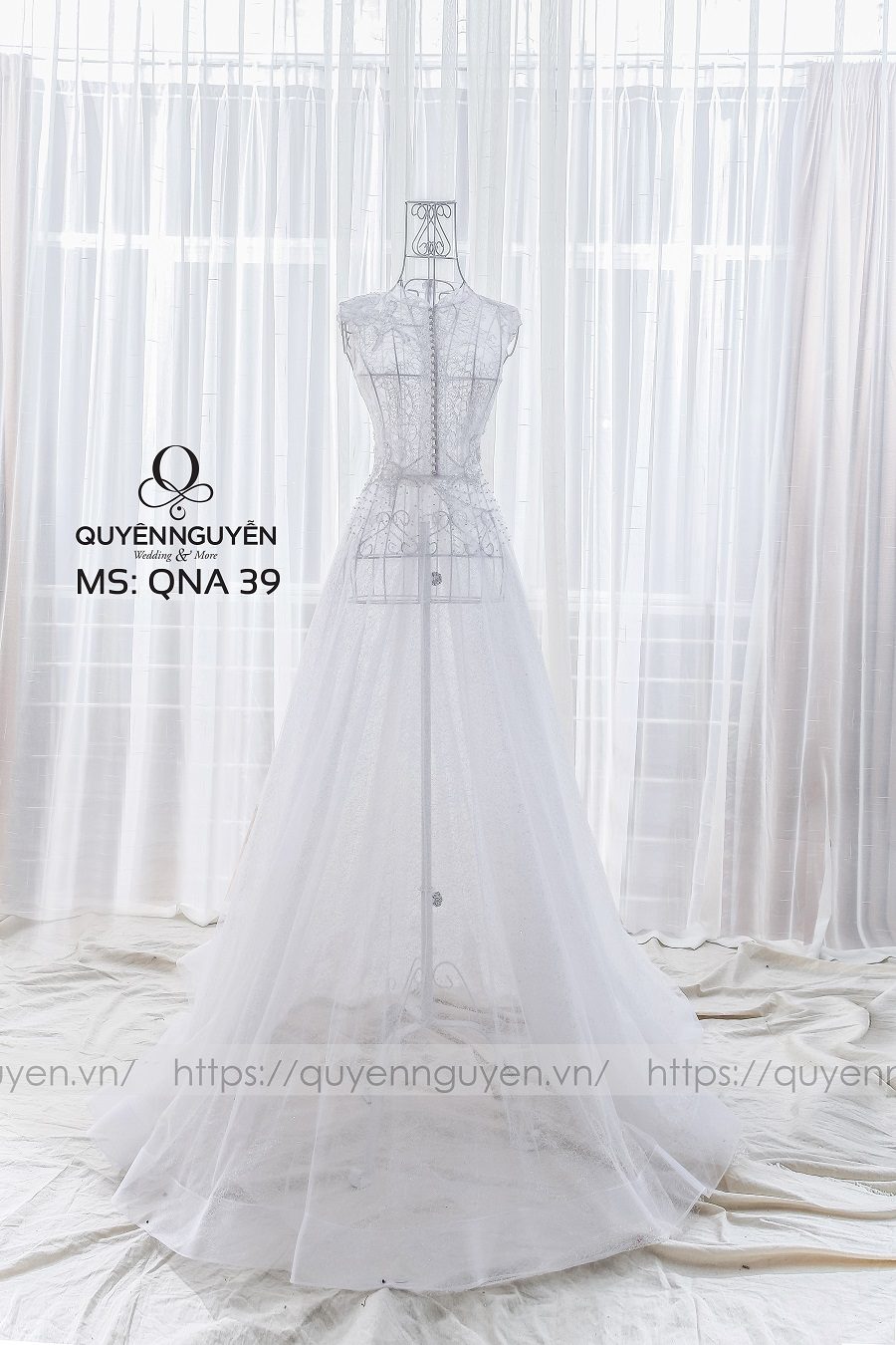 Váy cưới dáng A QNA 39