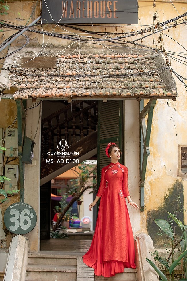 Áo dài đỏ AD D100