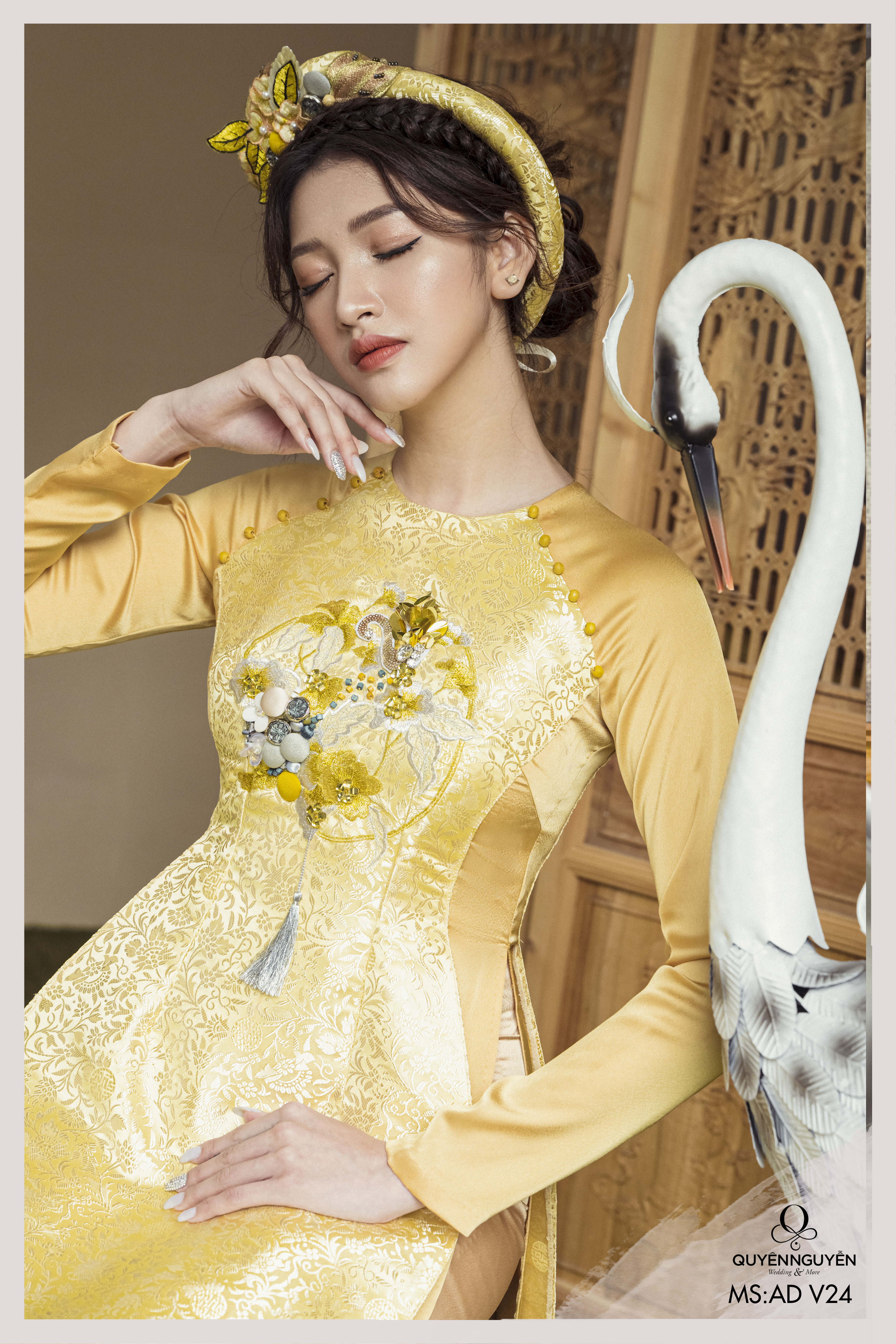 Vải Gấm Hoa Cúc Thái Tuấn Màu Vàng - Vải áo dài My My