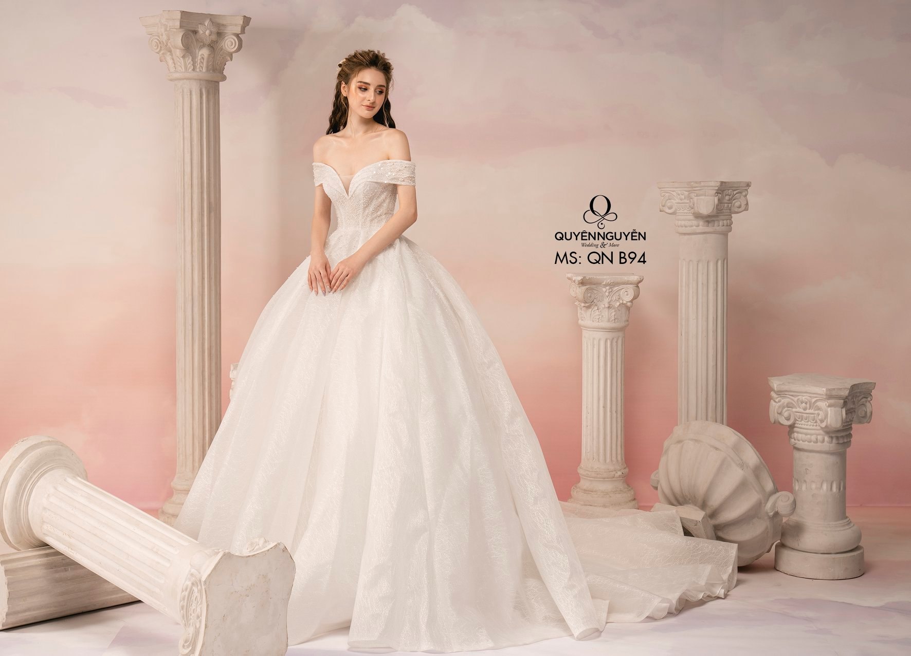 Bộ sưu tập váy cưới cô dâu mới nhất 2021 | Quyên Nguyễn Bridal
