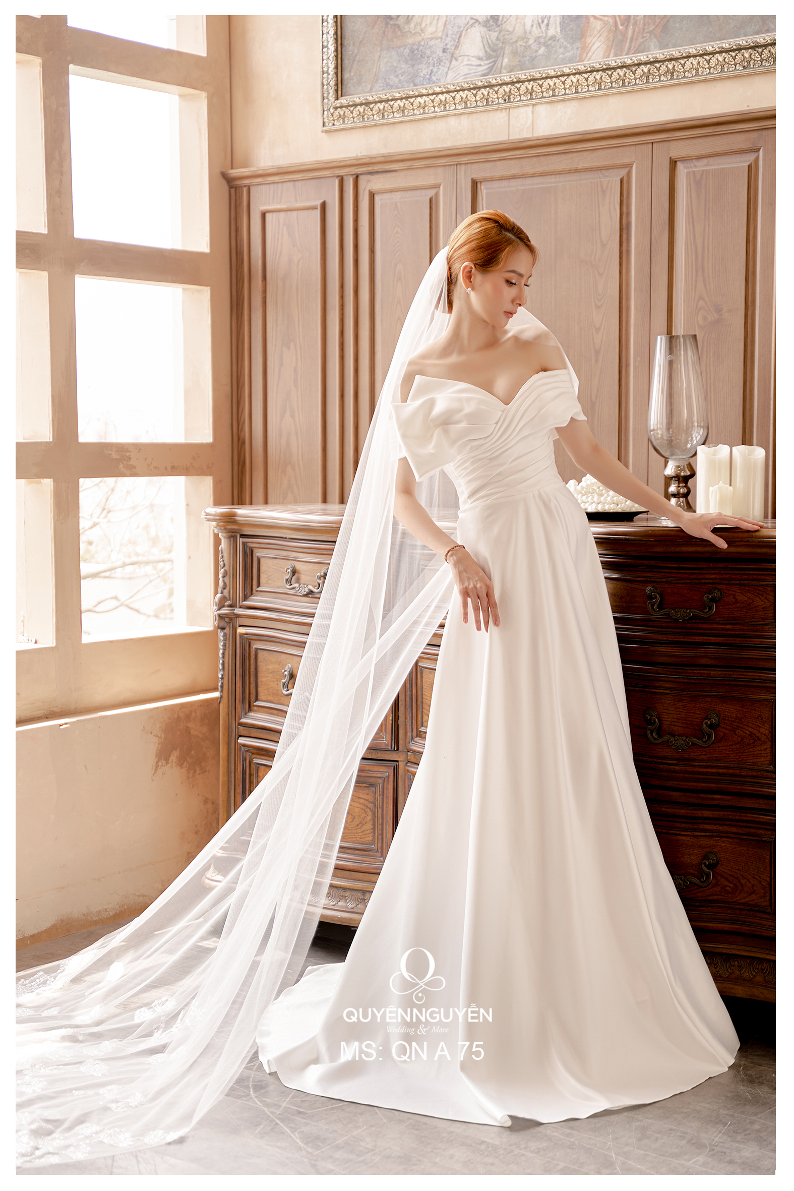 Váy cưới phi lụa đơn giản phong cách Hàn Quốc