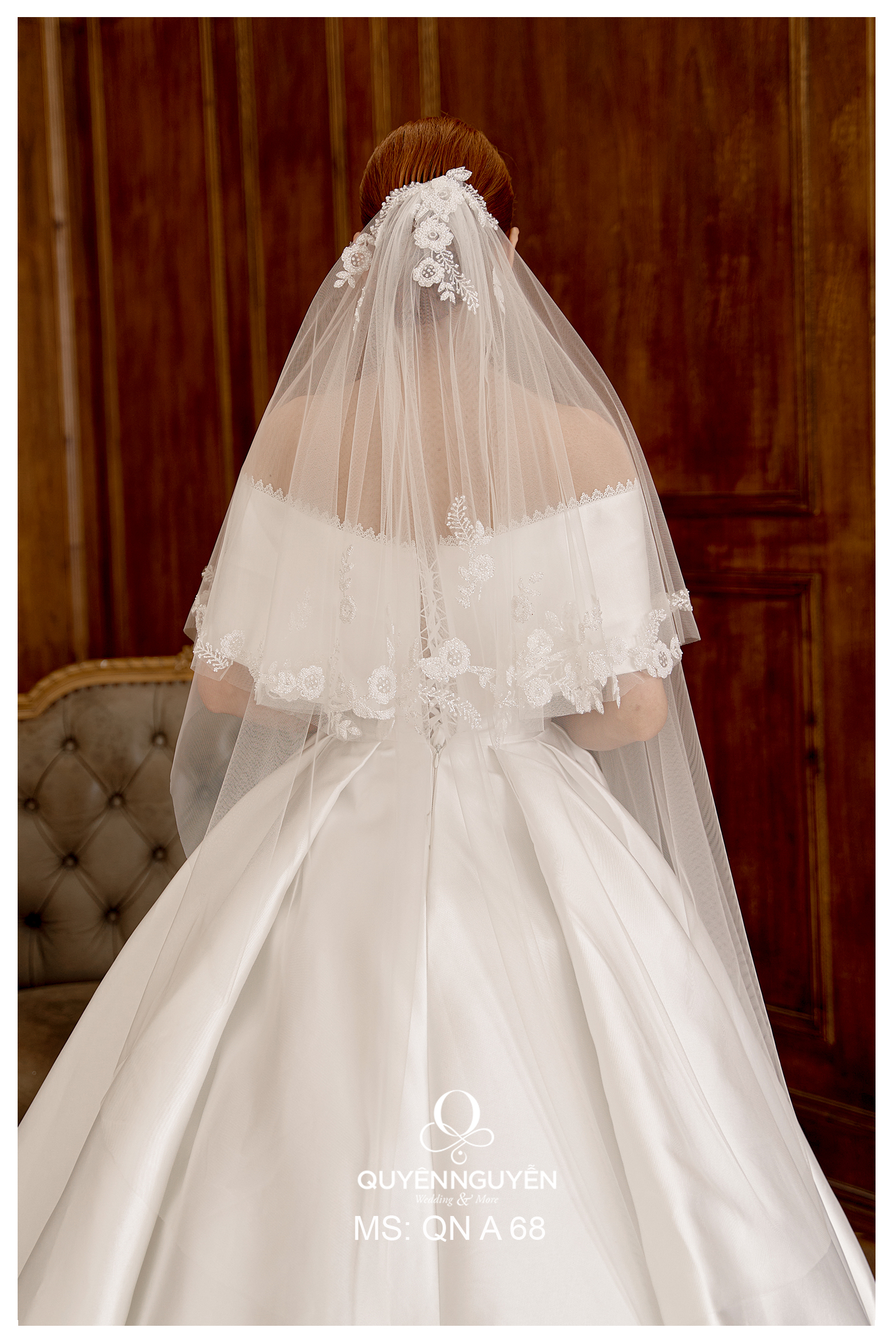 Váy cưới kim tuyến trễ vai hình nơ lớn trên ngực xòe lớn (PDPL-BL17) –  M.O.T Bridal – For Love, For Life