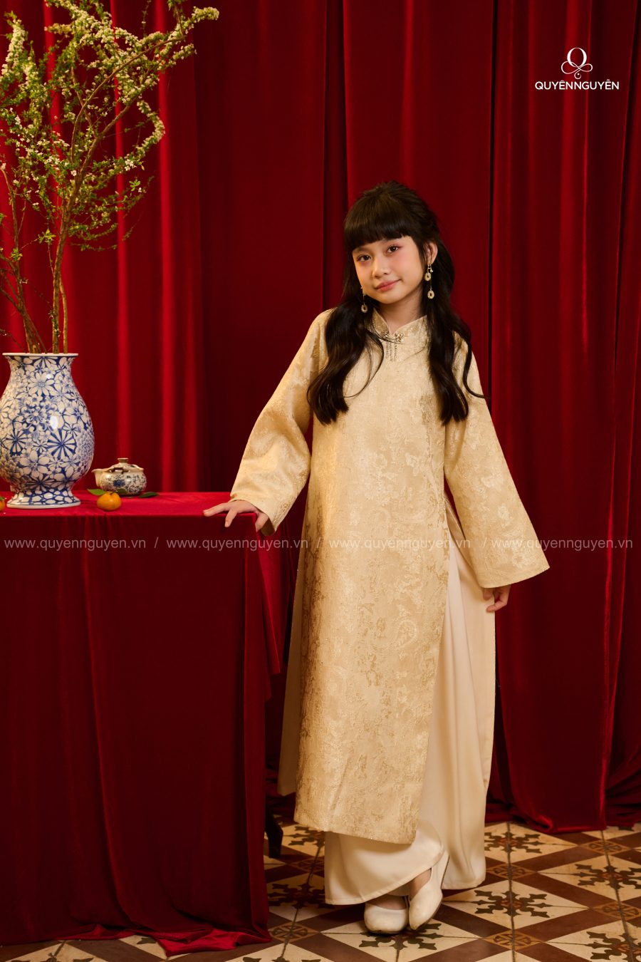 Áo dài bé gái Cát Gia