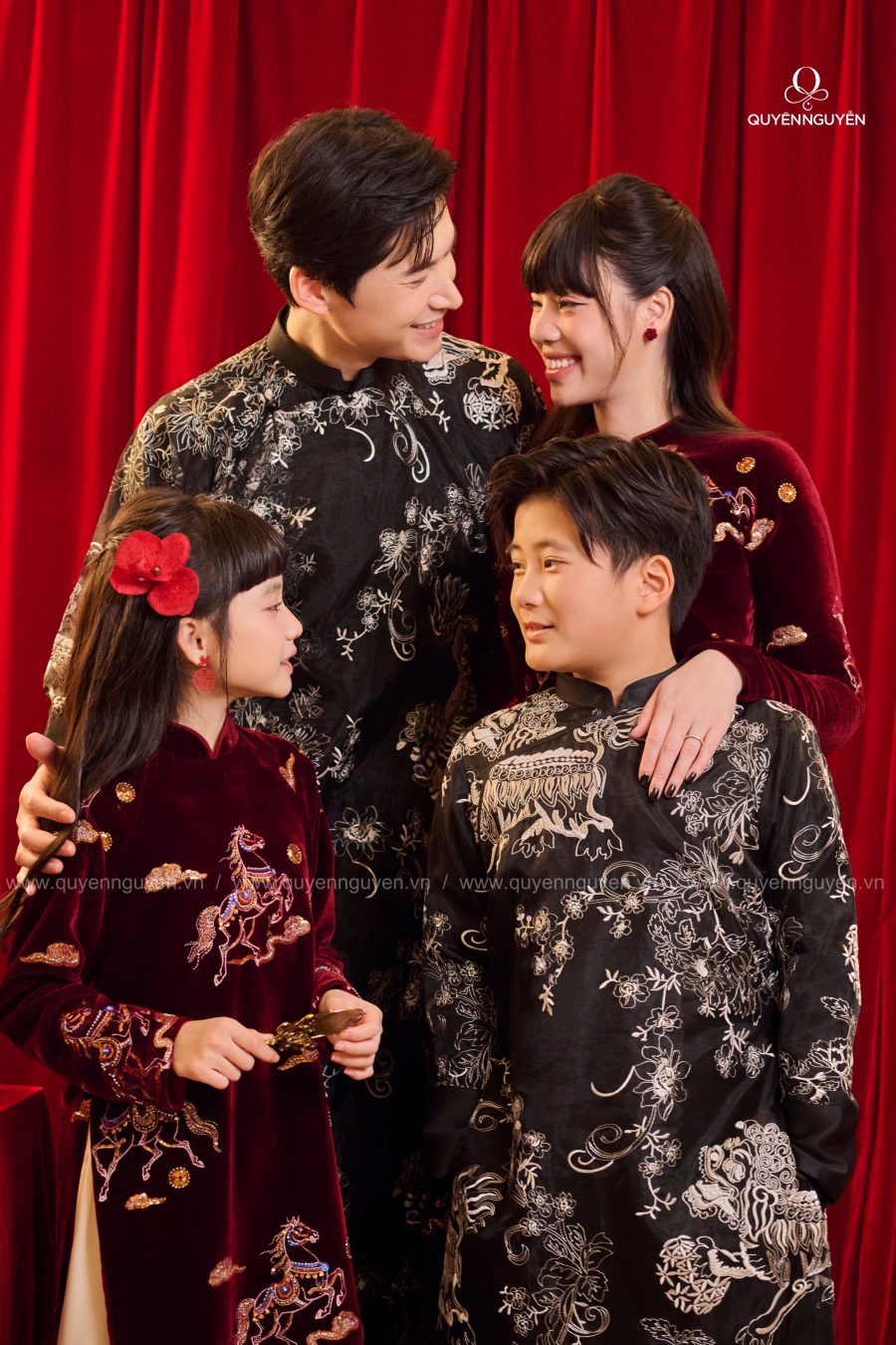 Set Áo dài Gia đình Ngọ Xuân