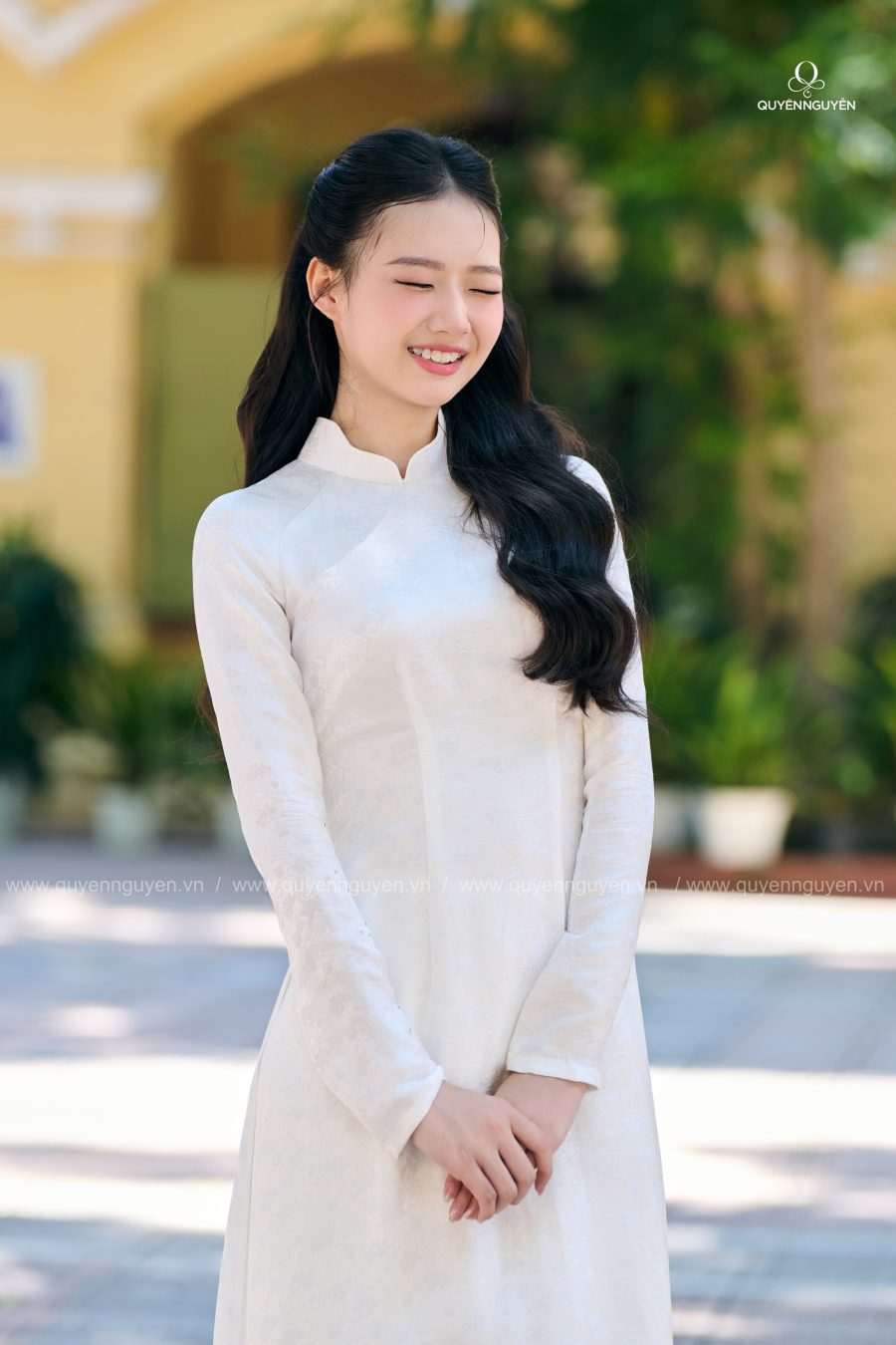 Áo dài Ban Mai